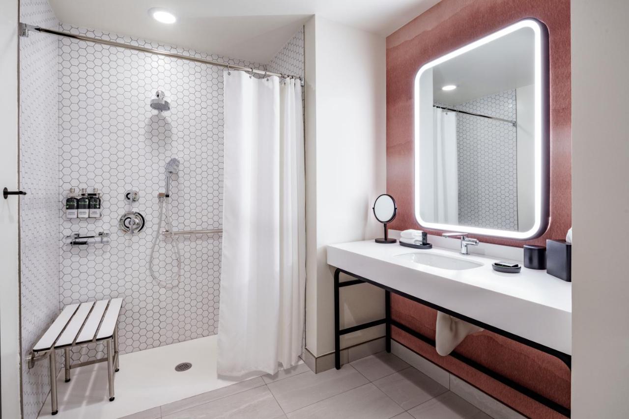 Hyatt Centric Buckhead Hotel 4*